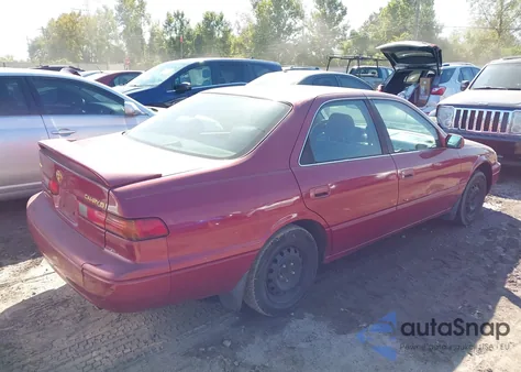 1998 Toyota Camry Le из США, поврежденный, VIN 4T1BG22K2WU325048